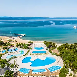 4* Rezort Zaton